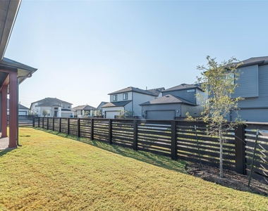 15215 Boisterous Way - Photo Thumbnail 27