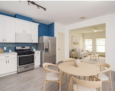 2202 Naomi Street - Photo Thumbnail 10