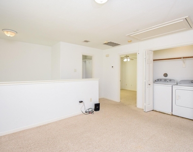 2202 Naomi Street - Photo Thumbnail 24