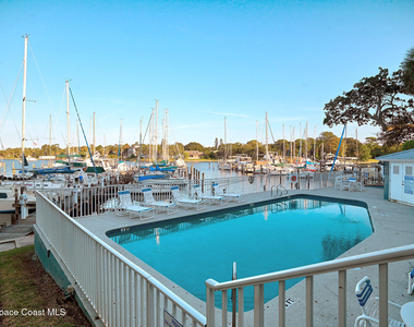 905 N Harbor City Boulevard - Photo Thumbnail 5