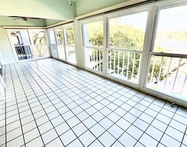 905 N Harbor City Boulevard - Photo Thumbnail 22