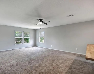 5313 Perry Avenue - Photo Thumbnail 5