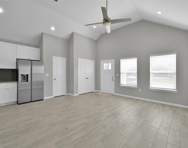 16732 E Juneau - Photo Thumbnail 7