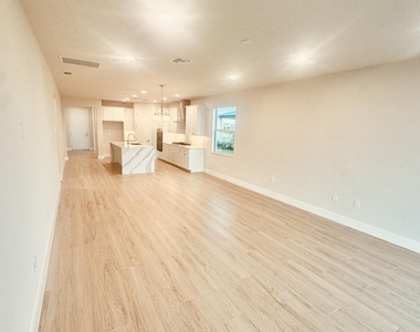 8538 Rocard Court - Photo Thumbnail 32