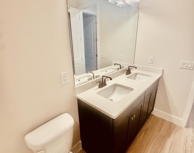 8538 Rocard Court - Photo Thumbnail 42