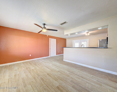 2610 Via Napoli Court - Photo Thumbnail 5