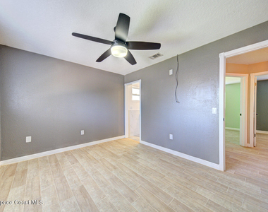2610 Via Napoli Court - Photo Thumbnail 21