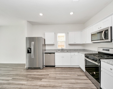 10312 Malta Trace Drive - Photo Thumbnail 6
