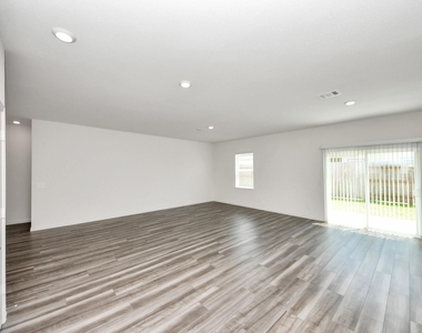 10312 Malta Trace Drive - Photo Thumbnail 17
