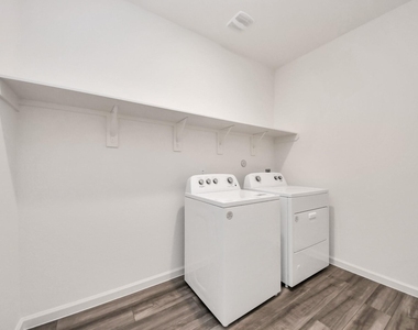 10312 Malta Trace Drive - Photo Thumbnail 32