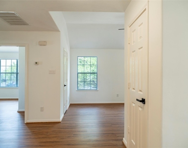 16327 Woma Court - Photo Thumbnail 25