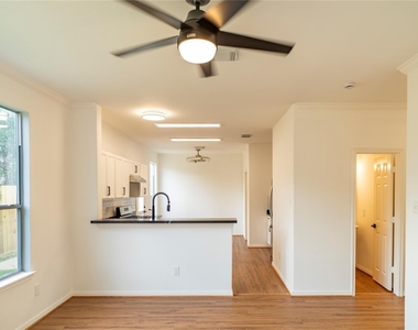 16327 Woma Court - Photo Thumbnail 19