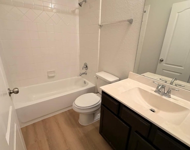3443 Hughes Meadow Way - Photo Thumbnail 24