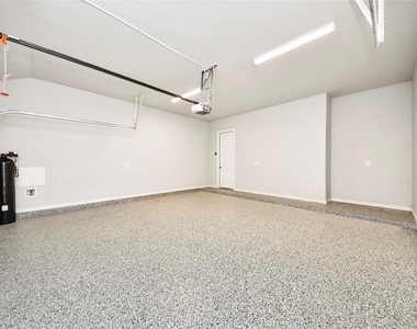 2901 Apple Rose L Lane - Photo Thumbnail 37