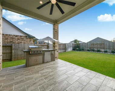 2901 Apple Rose L Lane - Photo Thumbnail 38