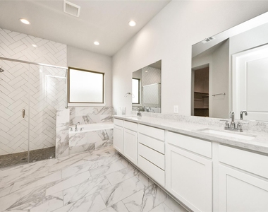 2901 Apple Rose L Lane - Photo Thumbnail 19