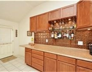 21506 Misty Isle - Photo Thumbnail 12