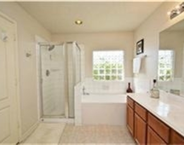 21506 Misty Isle - Photo Thumbnail 20