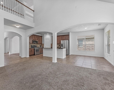 25553 Oakhurst Forest Drive - Photo Thumbnail 10