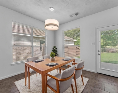 25553 Oakhurst Forest Drive - Photo Thumbnail 16