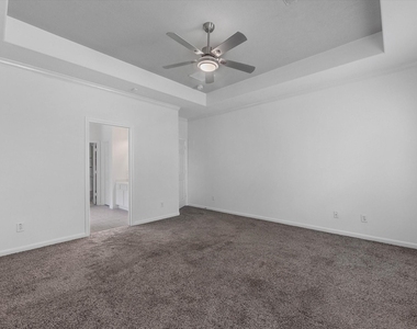 25553 Oakhurst Forest Drive - Photo Thumbnail 8