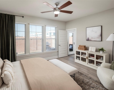 5300 Berkeley Knoll Circle - Photo Thumbnail 8