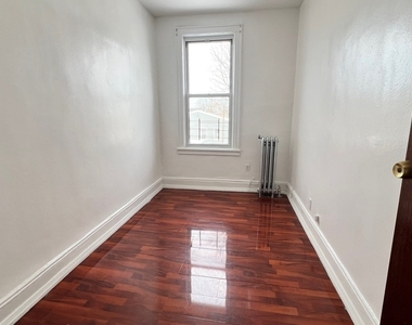 1269 Remsen Avenue - Photo Thumbnail 8