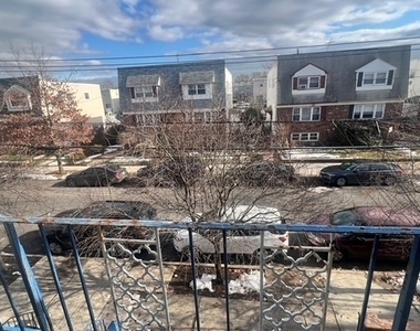 10563 Flatlands 4 Street - Photo Thumbnail 17