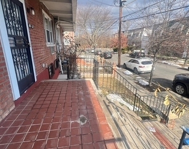 10563 Flatlands 4 Street - Photo Thumbnail 20