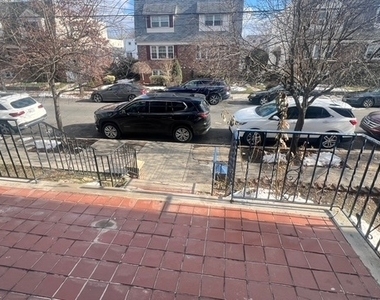 10563 Flatlands 4 Street - Photo Thumbnail 18
