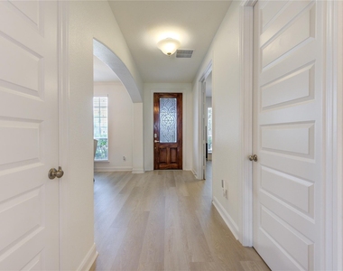 27310 Onslow Run Dr - Photo Thumbnail 3