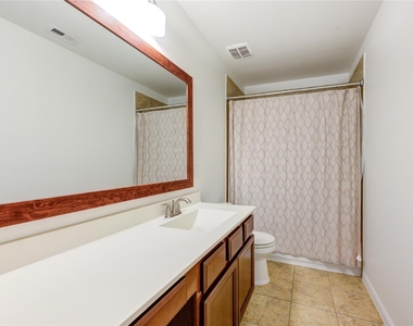 27310 Onslow Run Dr - Photo Thumbnail 44