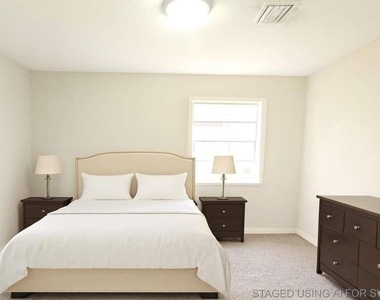9206 Mirawood Street - Photo Thumbnail 3