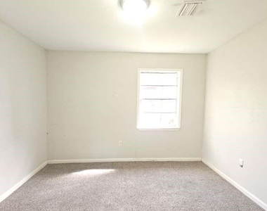 9206 Mirawood Street - Photo Thumbnail 5