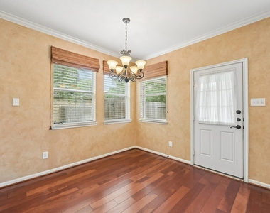 11303 English Rose Trail - Photo Thumbnail 11