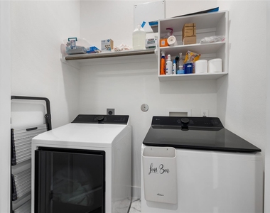 1602 Mary Street - Photo Thumbnail 28