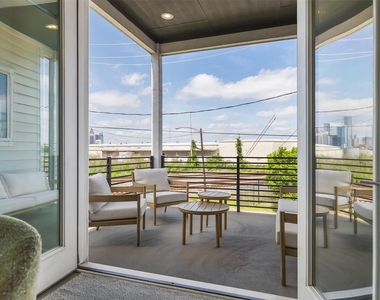 1602 Mary Street - Photo Thumbnail 17