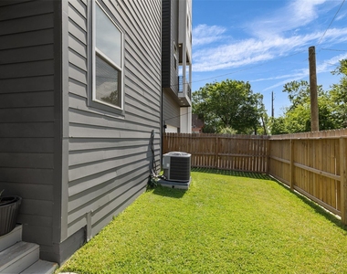 1602 Mary Street - Photo Thumbnail 32
