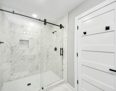 1218 Des Jardines Street - Photo Thumbnail 27