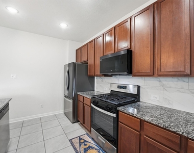 4915 Gazelle Leap Lane - Photo Thumbnail 8