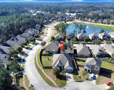 1947 Parnevik Place - Photo Thumbnail 3