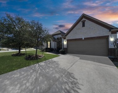 1947 Parnevik Place - Photo Thumbnail 1