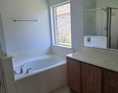 311 Burris Park Drive - Photo Thumbnail 1