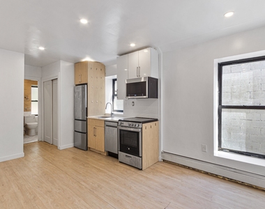 879 Dekalb Avenue - Photo Thumbnail 3