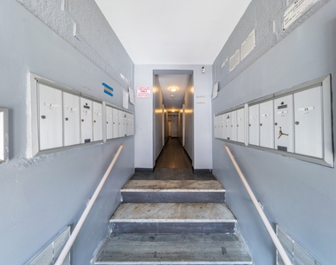 879 Dekalb Avenue - Photo Thumbnail 7