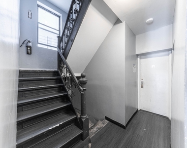879 Dekalb Avenue - Photo Thumbnail 6
