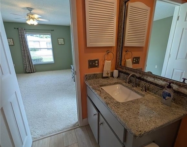 8161 Braddock Circle - Photo Thumbnail 14