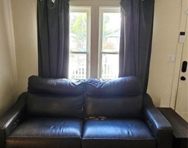 133 Lucie Avenue - Photo Thumbnail 2