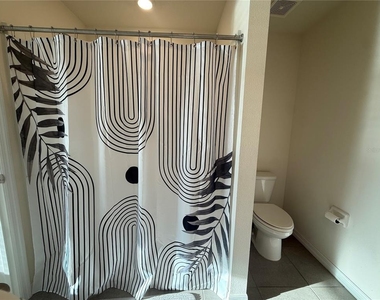 578 Olive Conch Street - Photo Thumbnail 12