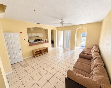 5001 Sunridge Palms Drive - Photo Thumbnail 3